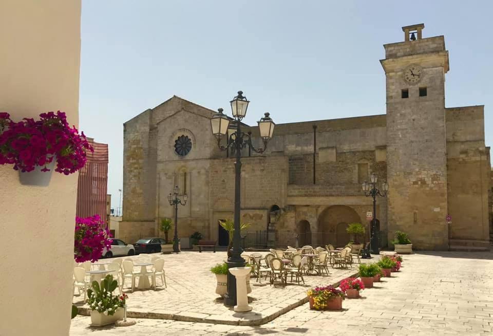 Bed & Breakfast Acquamarina Castro  Экстерьер фото